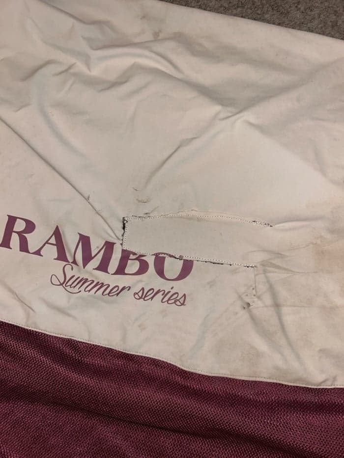 Media 3 av Burgundy täcke från Horseware Rambo