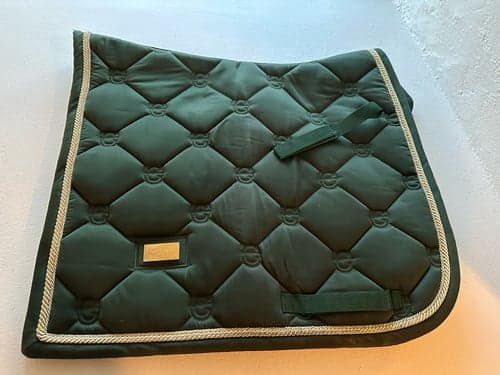Bild av Forest Green saddle pad by Equestrian Stockholm